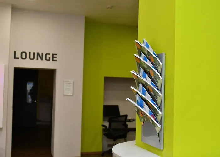 Colour Hotel