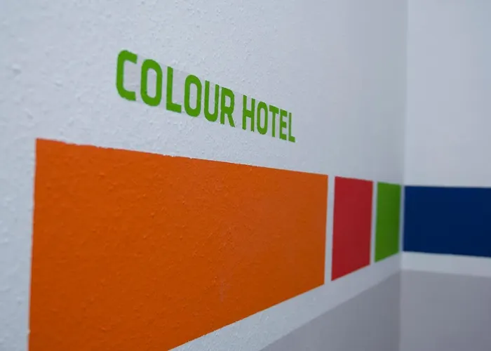 Colour Hotel