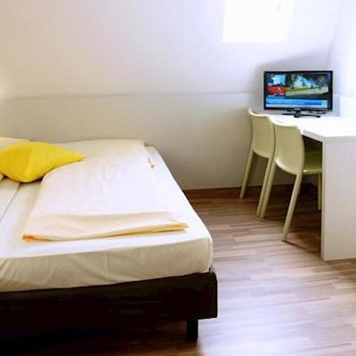 Hotel Colour