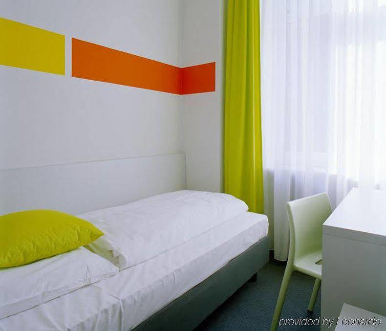 Colour Hotel Fráncfort del Meno